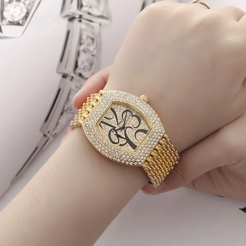 Новите Часовници tonneau, Златни Луксозни Дамски часовници, Ръчни часовници е от неръждаема стомана, Цифрови Часовници, Модерен Подарък на приятелката си, Relogio feminino